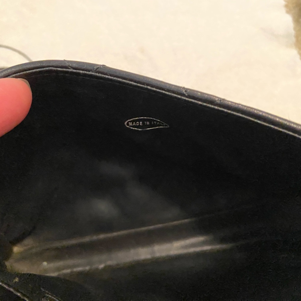 Chanel black quilted leather chained waist bag - Picture 2 of 11
